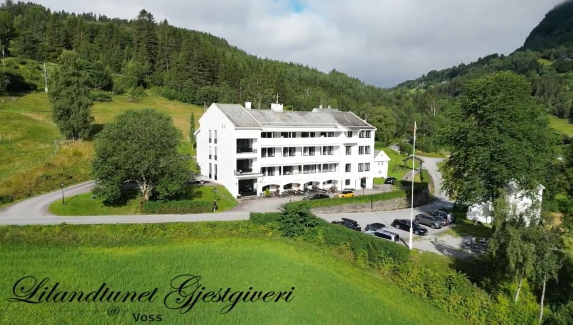 Lilandtunet Gjestgiveri Liland  Exterior photo